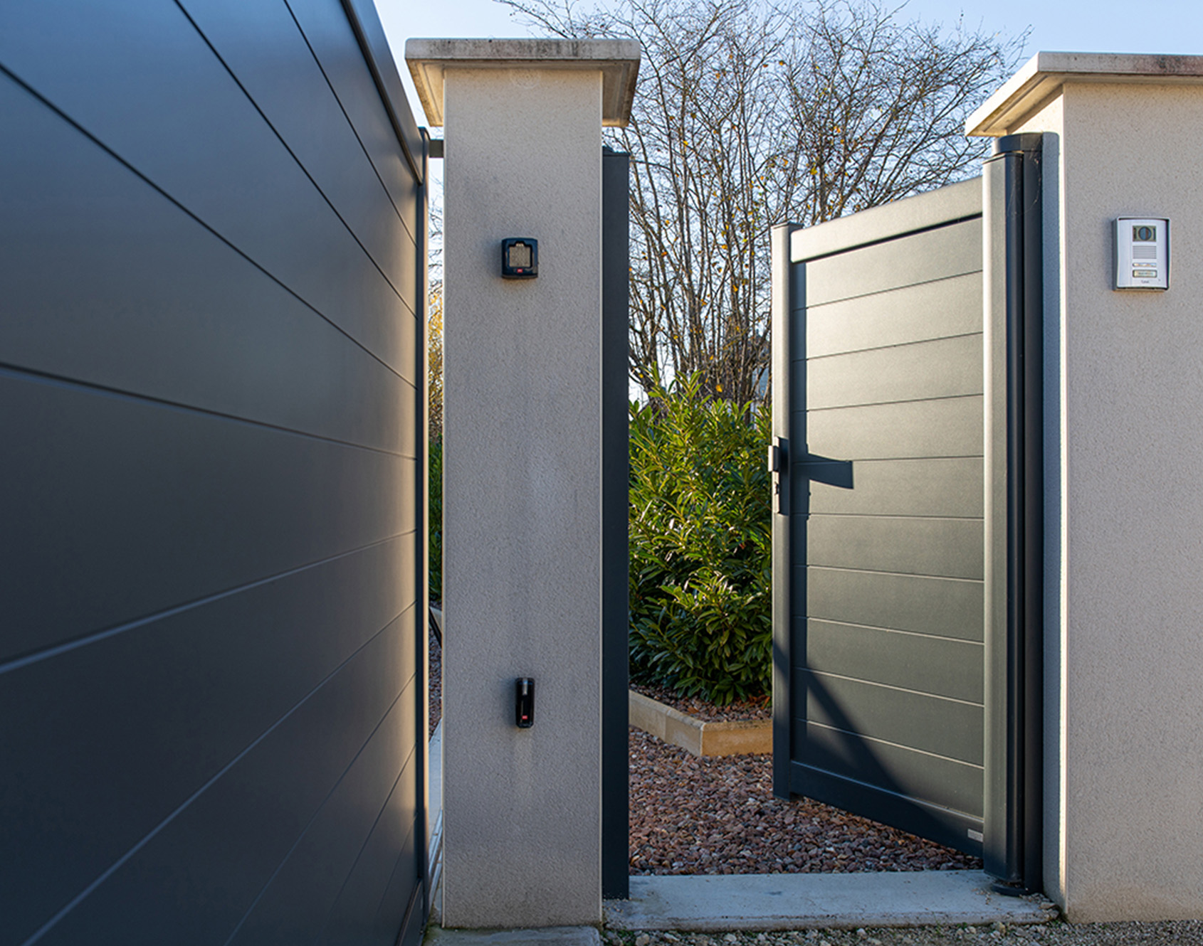 Portillon aluminium Anaé par kostum